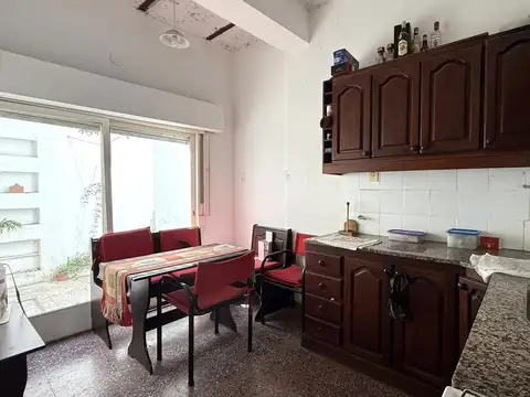 Depto Tipo Casa en Venta en República De La Sexta, USD 100.000