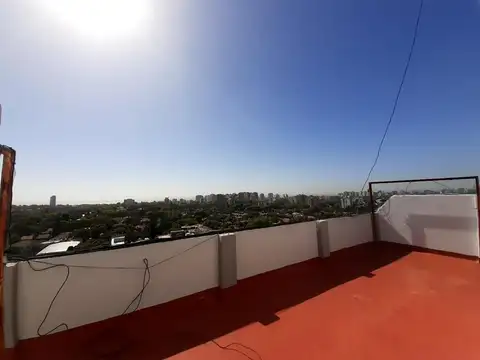 DEPARTAMENTO CON VISTA ABIERTA AL RIO Y TERRAZA COMUN