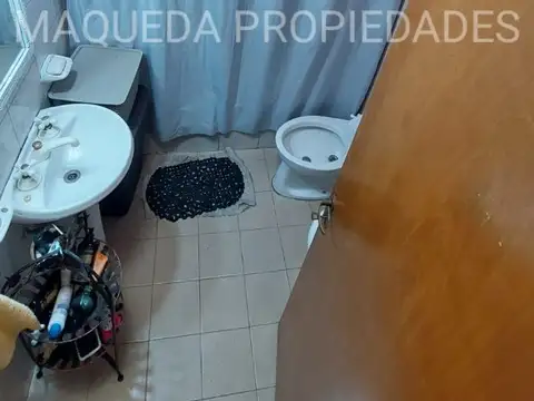 Depto Tipo Casa en Venta 50 años