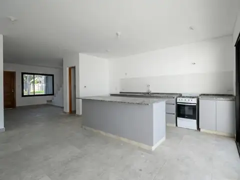 Grand Bourg, Sobre Av. Libertador