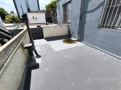 Depto Tipo Casa 2 ambientes con 1 baño
