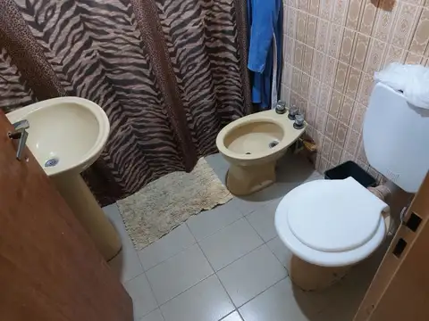 Depto Tipo Casa 3 ambientes con 1 baño