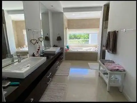 Casa en Alquiler A Estrenar