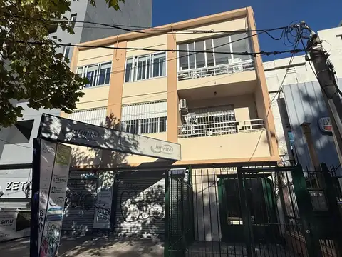 Venta Apartamento 4 dormitorios La Blanqueada