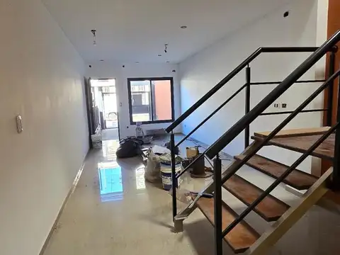 DUPLEX 3 AMBIENTES - V. BALLESTER