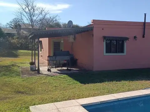 Casa 3 ambientes con 2 baños