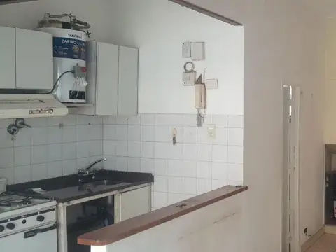 Monoambiente con Dormitorio en Altillo - San Nicolas