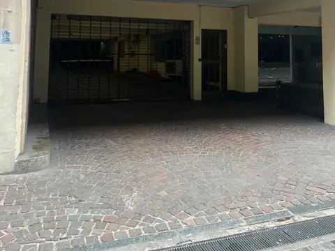Cochera en Venta para coche grande