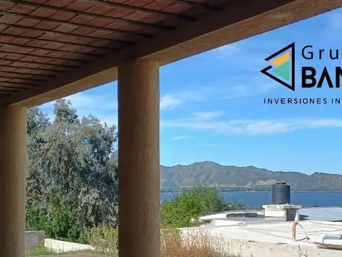 CASA EN VILLA DEL LAGO