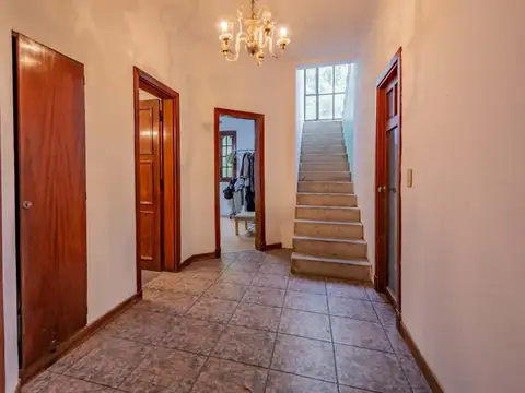 Depto Tipo Casa en Venta con 2 cocheras