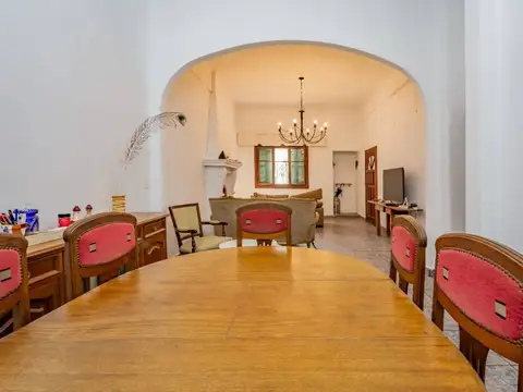 Depto Tipo Casa en Venta de 4 dormitorios