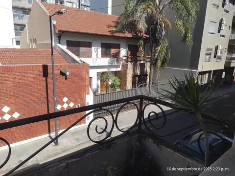 Lituania 5200, Piso 1°