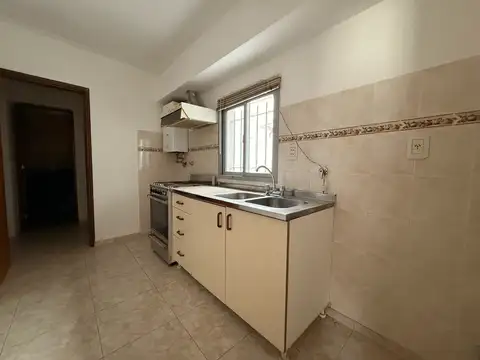 Departamento en Alquiler con 1 cocheras