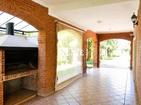 Casa en Alquiler de 3 dormitorios