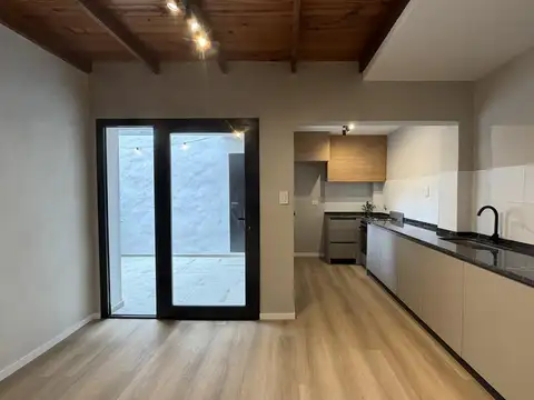 Depto Tipo Casa en Venta de 3 ambientes