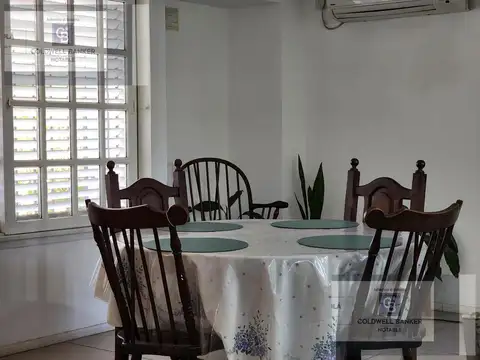 Depto Tipo Casa en Venta de 4 ambientes