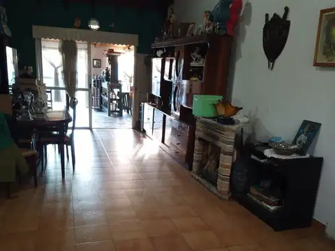 Caseros e/ Avenida Rivadavia y Marinos del Fournier