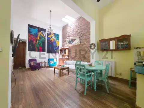 Casa en Venta 121 años