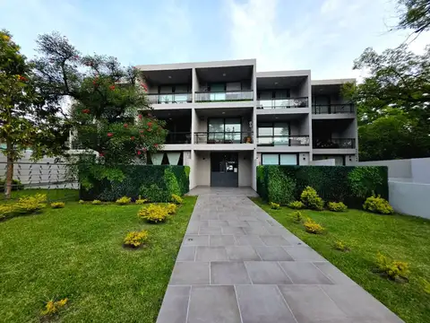 DPTO 2AMB  COCH BALCON PISCINA BAUL MORENO