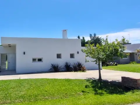 Casa en Venta en General Rodríguez, USD 233.000