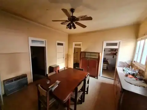 Depto Tipo Casa en Alquiler de 5 ambientes