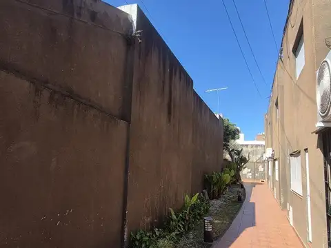 Larrea  1225 Planta Baja (Mendoza 5300)