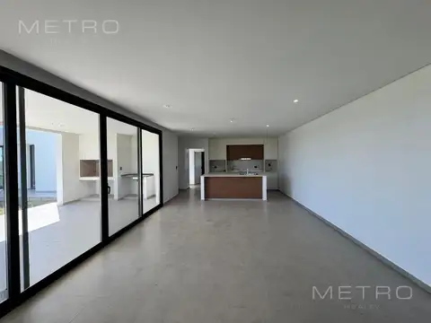 Casa en Venta en Pueblos Del Plata - Villalobos, USD 295.000