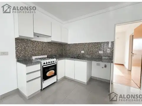 Departamento en Alquiler en Lanús Oeste, $ 550.000