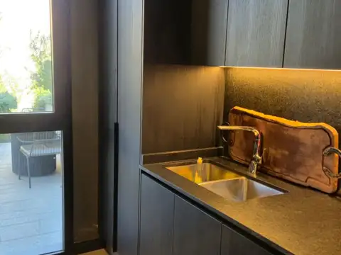 Departamento en Venta de 6 ambientes