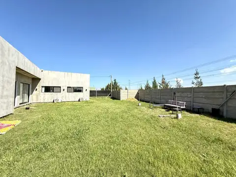 Venta de Casa 2 DORMITORIOS en Máximo Paz, Cañuelas