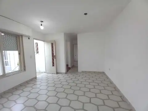 Oportunidad! 1 dormitorio con balcón