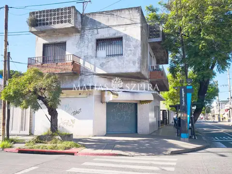 Intendente Aguero 1008. Entre Arenales y Alcorta