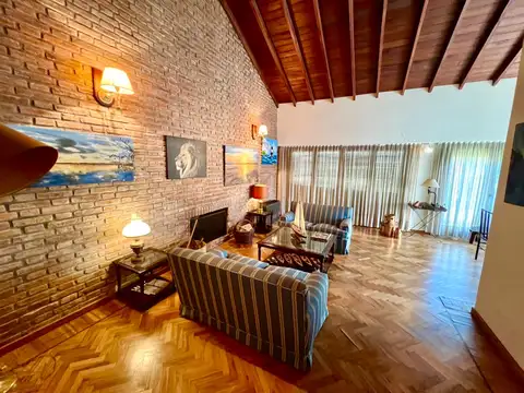 Casa en Venta en Acassuso Santa Fe / Fleming, USD 330.000
