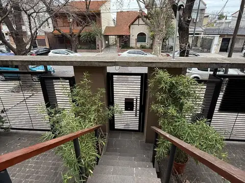 Depto Tipo Casa en Venta de 3 ambientes