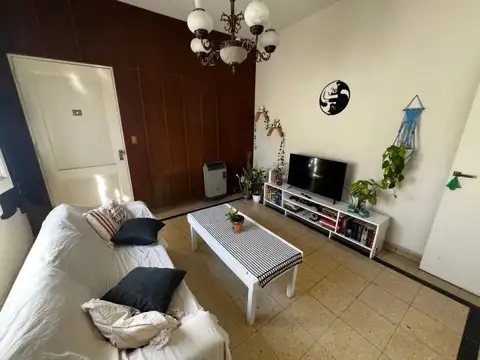 Humberto Primo 649 , Piso 0