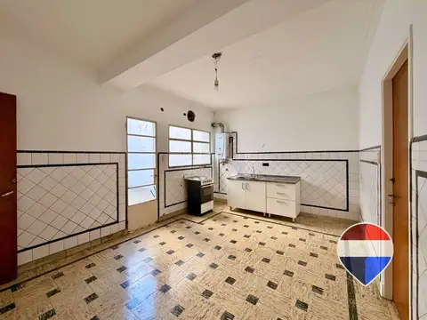 CASA EN VENTA EN LA PLATA