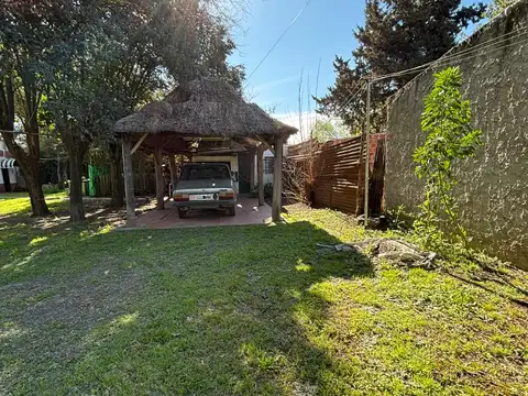 Casaquinta en venta