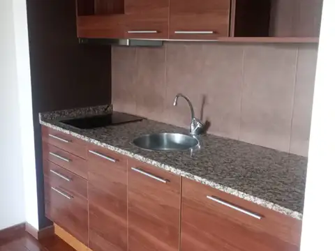 ALQUILER MONOAMBIENTE CON BALCON AL FRENTE Y AMENITIES
