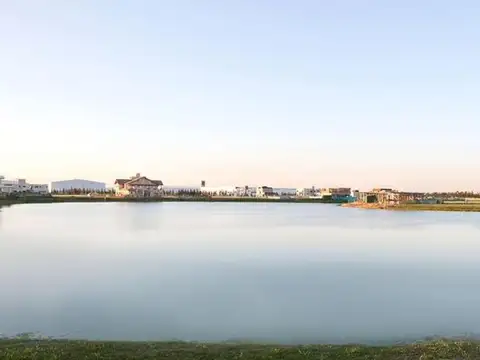 Terreno en Venta 40  mts Fondo