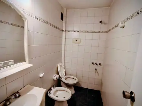 Oficina en Alquiler en Retiro, $ 800.000