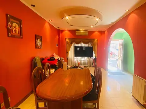 Depto Tipo Casa en Venta 25 años