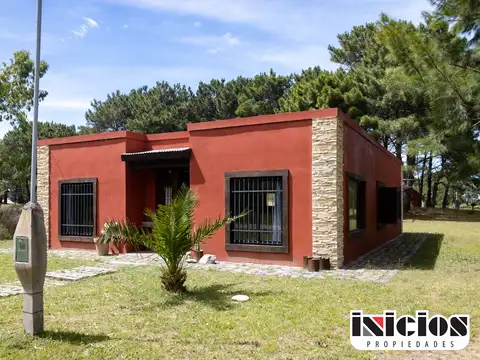 Casa térmica con diseño funcional - C430