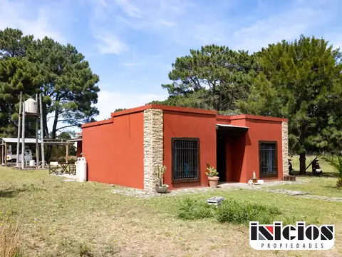 Casa en Venta con 1 cochera