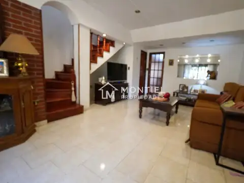 Casa en Venta en Ciudad Jardín del Palomar, USD 255.000