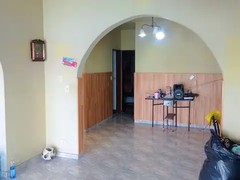 Casa en Venta en Billinghurst, USD 85.000