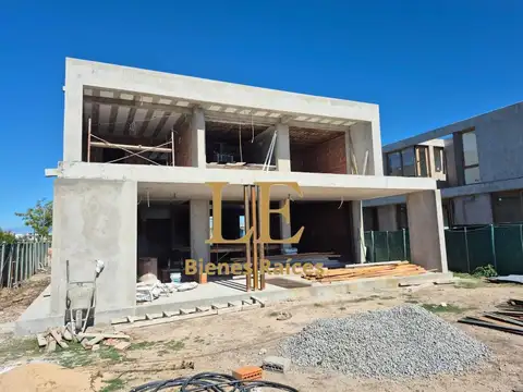 Puertos 100