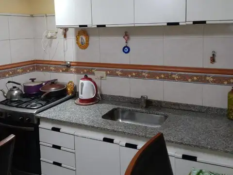 Depto Tipo Casa en Venta en Ramos Mejía, USD 49.900
