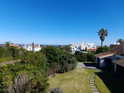 Casa en Alquiler Temporal en Punta del Este, USD 35.000