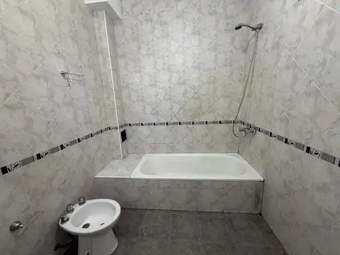Depto Tipo Casa en Alquiler en Barracas, $ 700.000