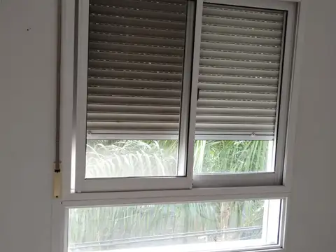 Departamento en Alquiler en Mariano Comas, $ 500.000